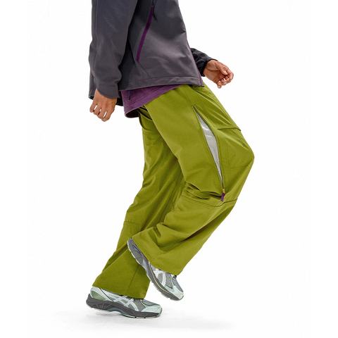 Unisex Gorpcore Waterproof Outdoor Lightweight Hiking Soft Shell Pants, Loose Straight Leg Casual Pants